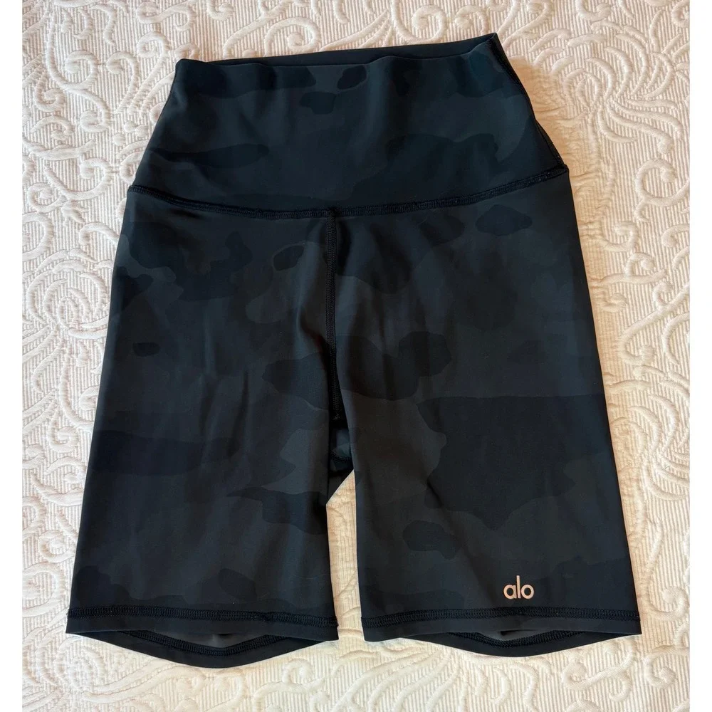 Alo Yoga Biker High-Waist Vapor Shorts Black Camouflage Camo XS